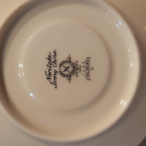 NEW Noritake Salzburg 7299 Footed Cup & Saucer Ivory China - Picture 5 of 16